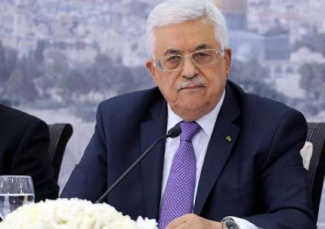 خادم الحرمين يؤكد في اتصال مع الرئيس عباس:  فلسطين قضيتنا وقضية العرب والمسلمين ونحن معكم