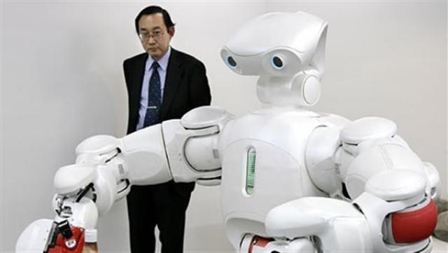 للحد من انتشار كورونا .. الصين تستخدم الروبوتات في اعمالها