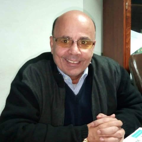 محمد حلمى رئيس التحرير يناشد الرئيس السيسي بضرورة التدخل العاجل