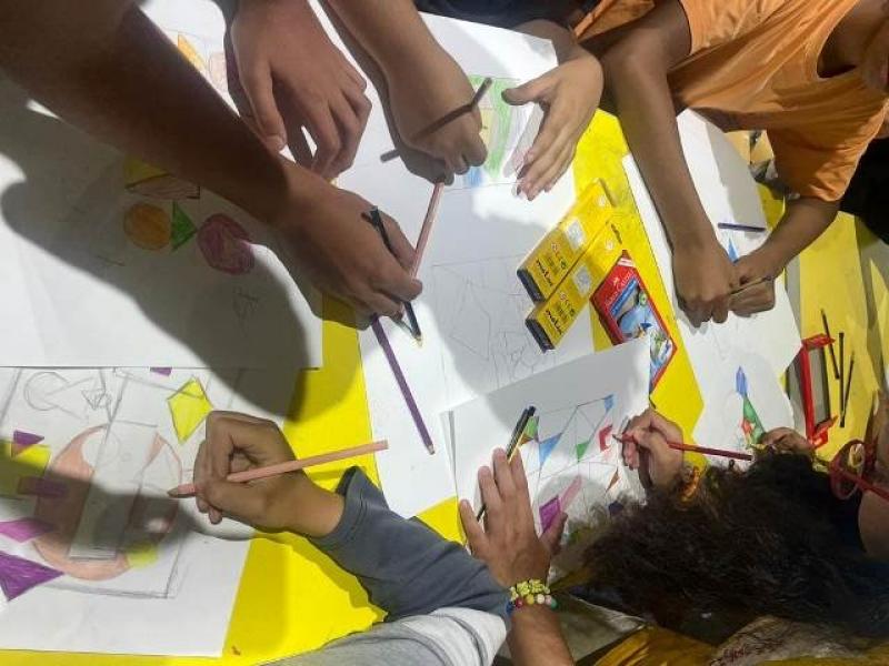 تفاصيل زيارة طلاب جامعة الطفل لكلية الفنون التطبيقية بجامعة بدر