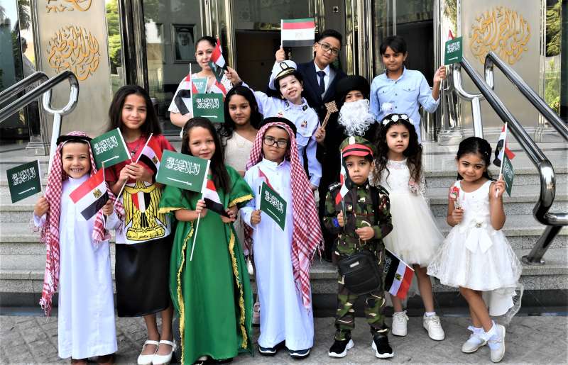 أطفال مصريون يهنئون المملكة باليوم الوطني الـ 93