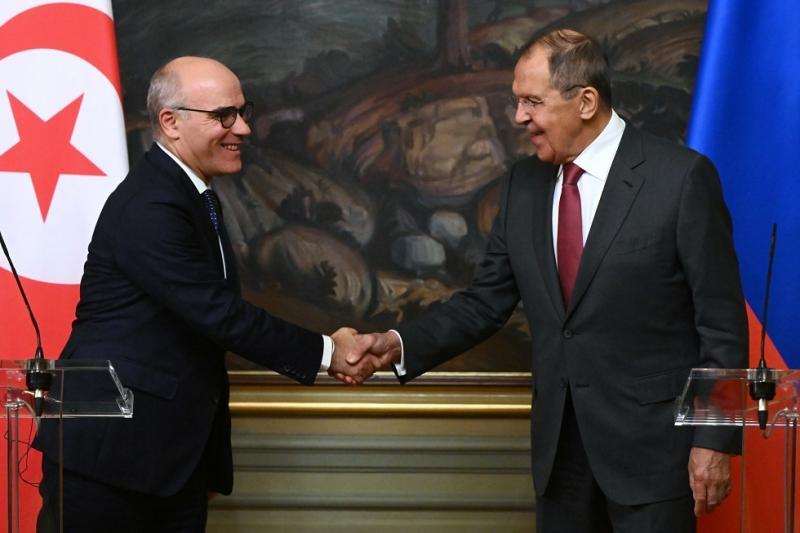 لافروف: موسكو تخوض مفاوضات مع تونس لتوسيع إمدادات الحبوب الروسية