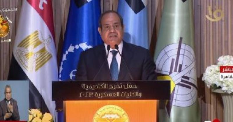 الرئيس السيسي للمصريين: ”أوعوا حد يزين لكم أو يفتنكم كفاية خراب الدول الأخرى”