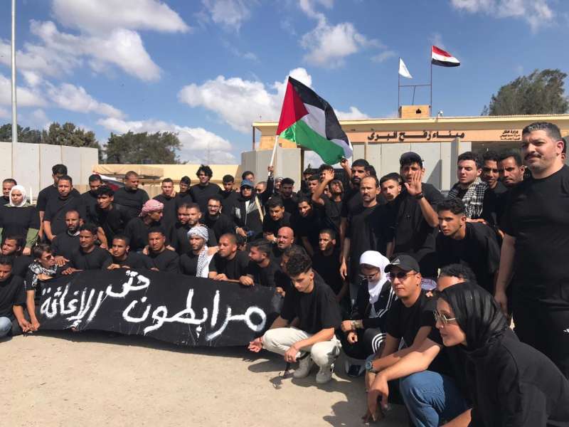 التحالف الوطنى يدخل اعتصاما مفتوحا أمام معبر رفح حتى دخول المساعدات لفلسطين