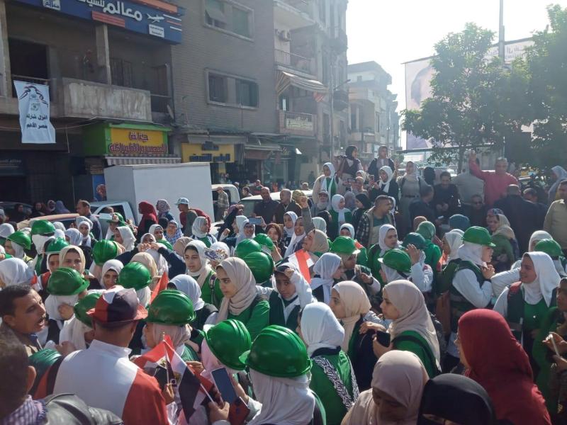 منذ الساعات الأولى.. توافد الآلاف من الناخبين فى محافظة الغربية