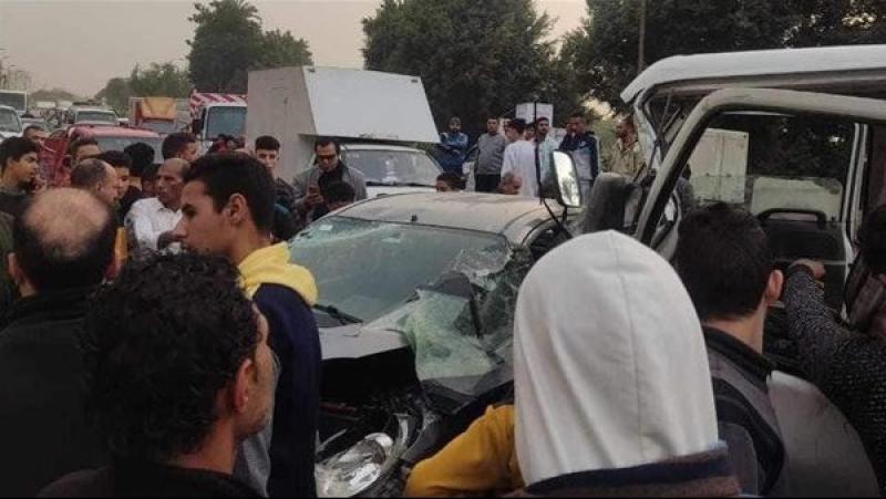 9 مصابين فى حادث تصادم داخل موقف الأردنية بالشرقية