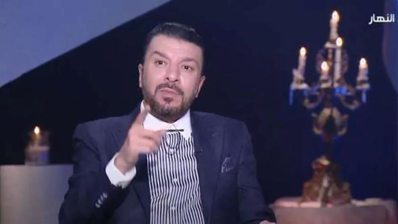 مصطفى كامل: لم أغضب من محمد فؤاد.. وعمرو دياب مؤسسة لم يصنعها أحد