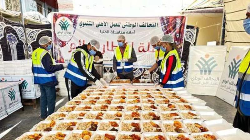 التحالف الوطني: توزيع 1750 وجبة ساخنة بالمنيا خلال رمضان ضمن حملة إفطار صائم
