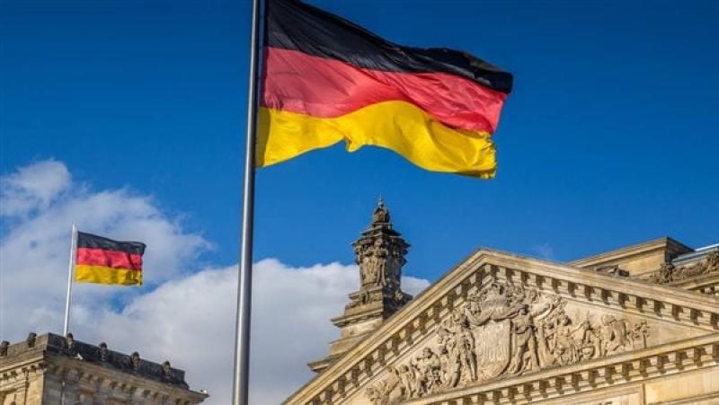 ألمانيا تصدر حظر دخول على مستوى البلاد ضد المتطرف زيلنر