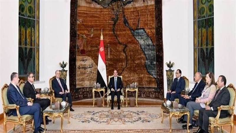 جهود مصر لوقف إطلاق النار في غزة وتبادل المحتجزين تتصدر لقاء السيسي ورئيس وزراء فلسطين