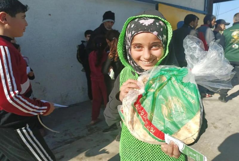 مركز الملك سلمان للإغاثة يوزع مساعدات غذائية للأسر اللاجئة ويدعم تنفيذ مهام إسعافية في مدينة المنية وشمال لبنان