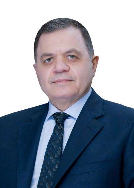 وزير الداخلية يهنئ الرئيس السيسى بمناسبة الإحتفال بذكرى تحرير سيناء