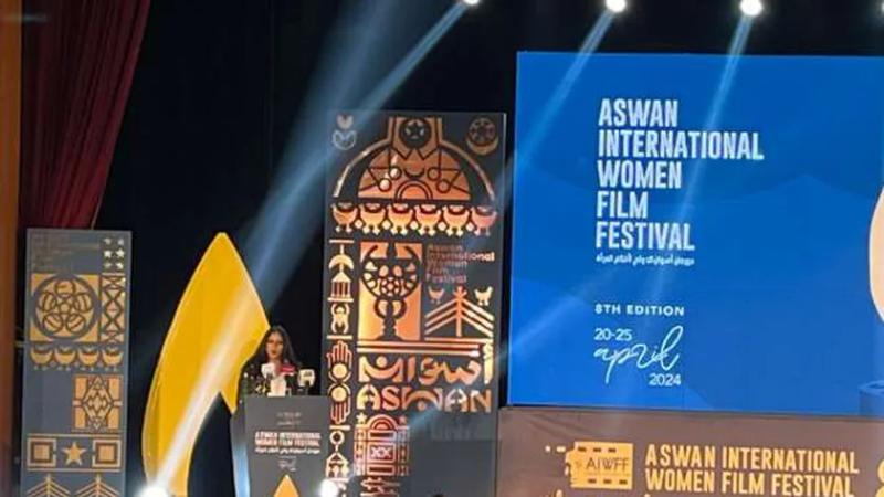 «بنات ألفة» يحصد جائزة أفضل فيلم روائي طويل في مهرجان أسوان