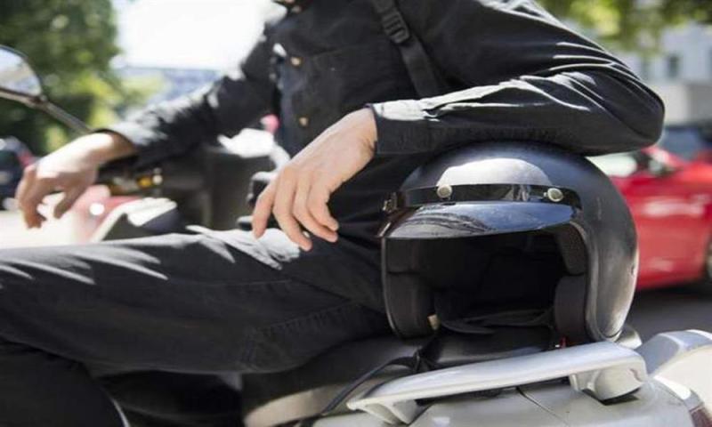 ضبط 482 مخالفة لقائدي الدراجات النارية لعدم ارتداء الخوذة