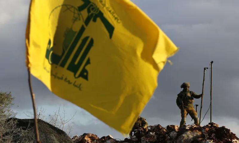 حزب الله اللبناني يطلق 100 صاروخ كاتيوشا على مواقع عسكرية إسرائيلية
