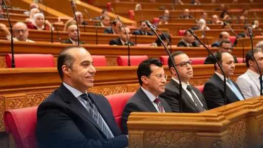 سياسة و برلمان