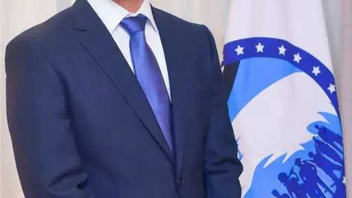 سياسة و برلمان
