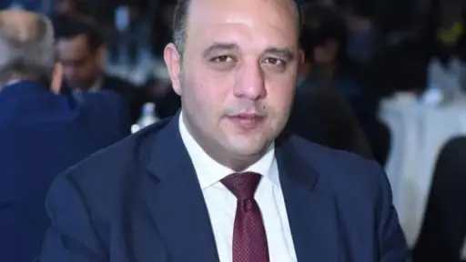 سياسة و برلمان
