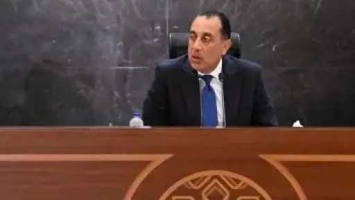 سياسة و برلمان