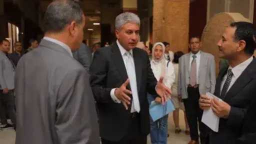 مال و بنوك
