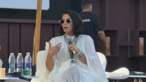 الفن