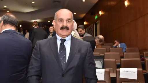 سياسة و برلمان